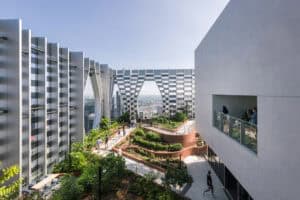 Das mixed-use Hochhaus CapitaSpring gewinnt  Internationalen Hochhaus Preis 2024/25