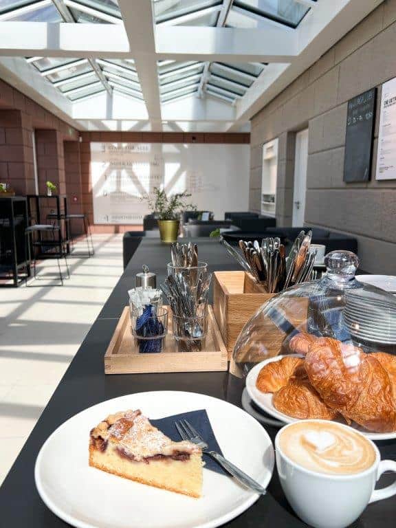 Tresen Café im DAM Foto: Fritz Philipp