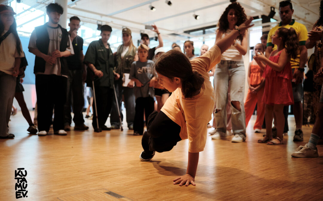 NeighborGood Jam – Community Dance Battle